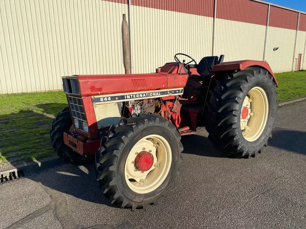 International 645 (644) 4wd, allrad, vierwiel, MARGE prijs.