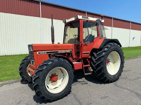 International 1056XL, 30km/u, 1984